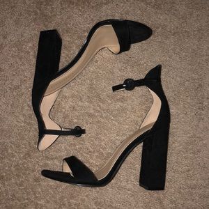 Size 10 black heels!